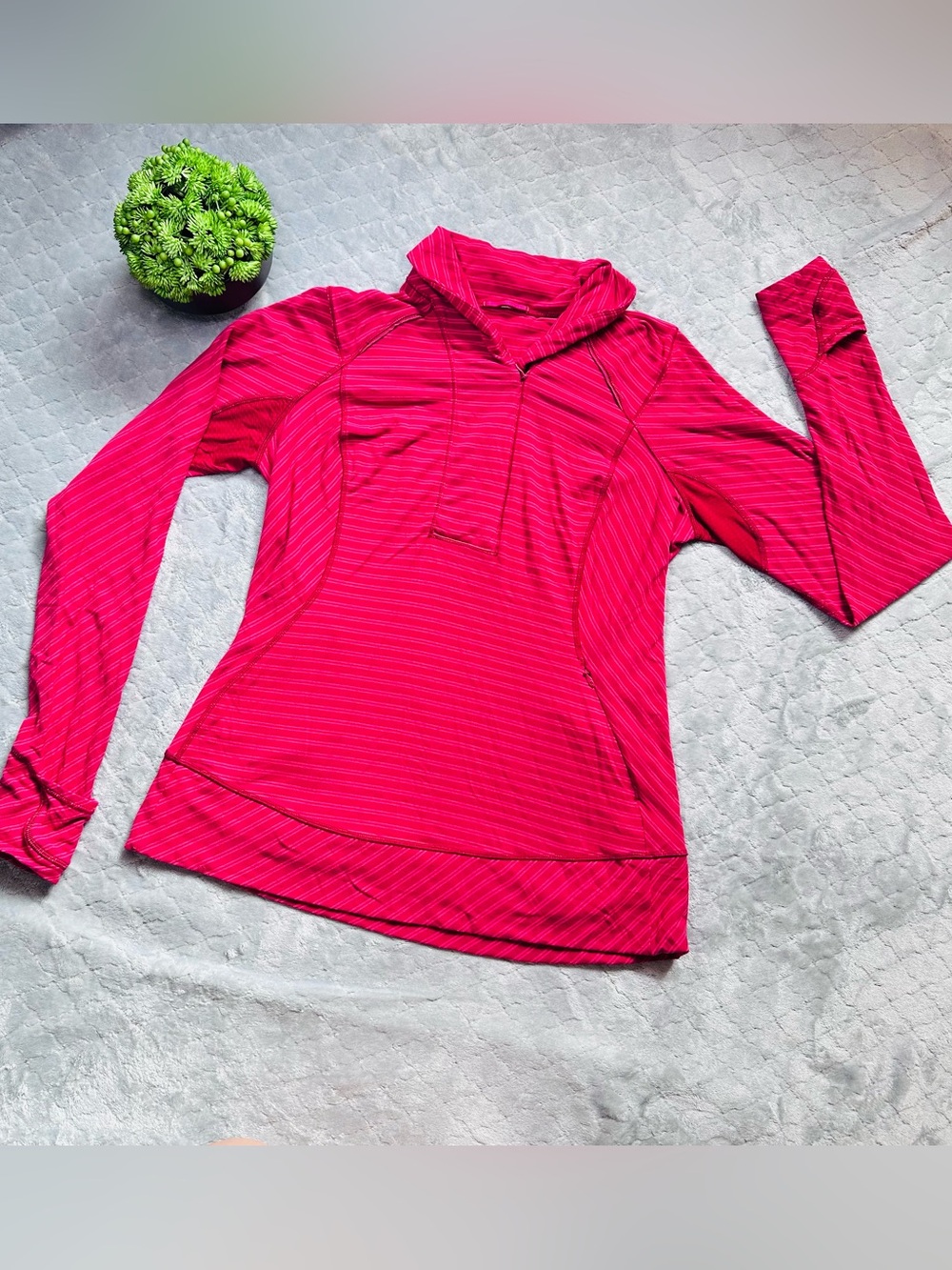Lululemon Pink Striped Half Zip Long Sleeve Running Pullover Slim Fit Athleisure